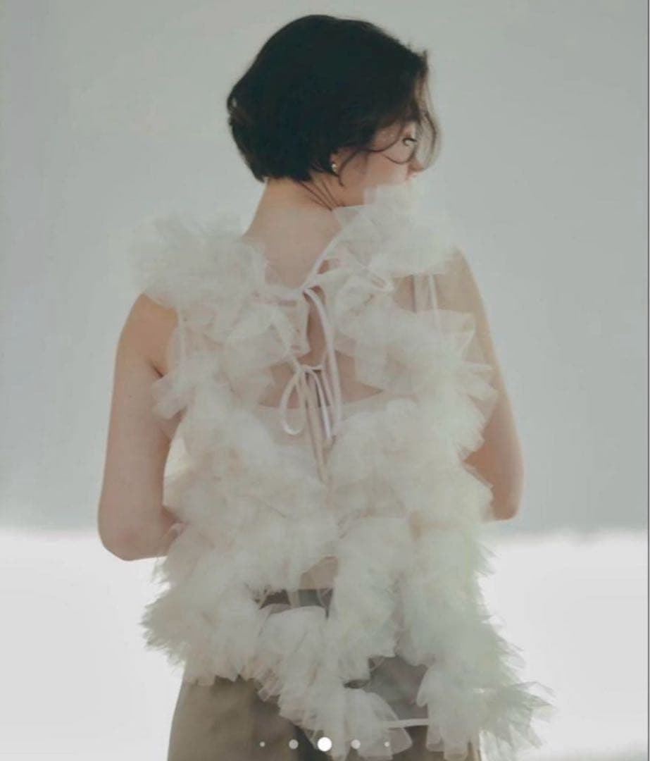 NOTREemor asymmetry tulle tops