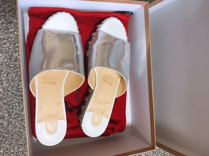 Christian Louboutin サンダル