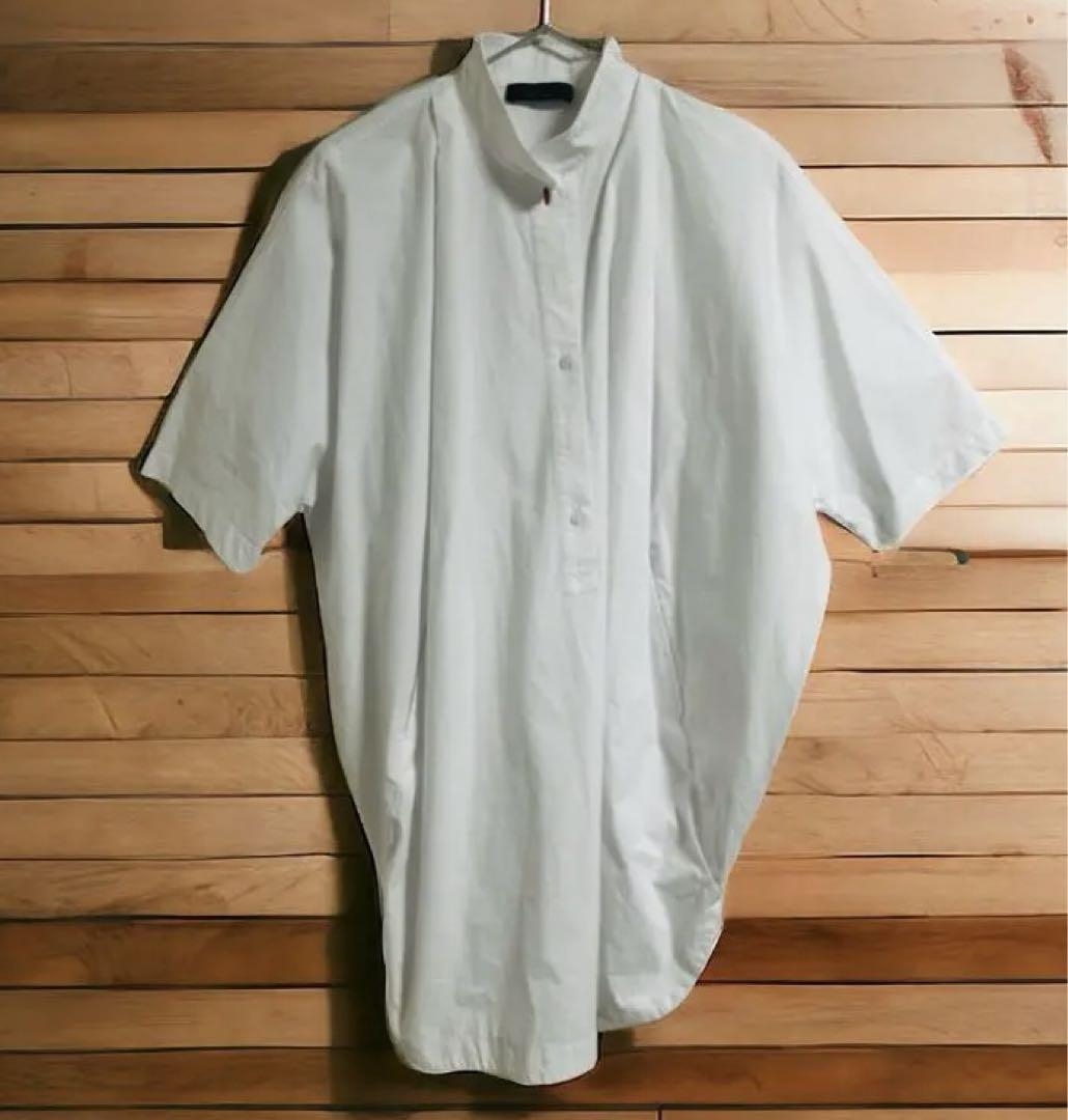 お買い得！ツインセットジーンズ、春夏シャツ、お花見にも！
