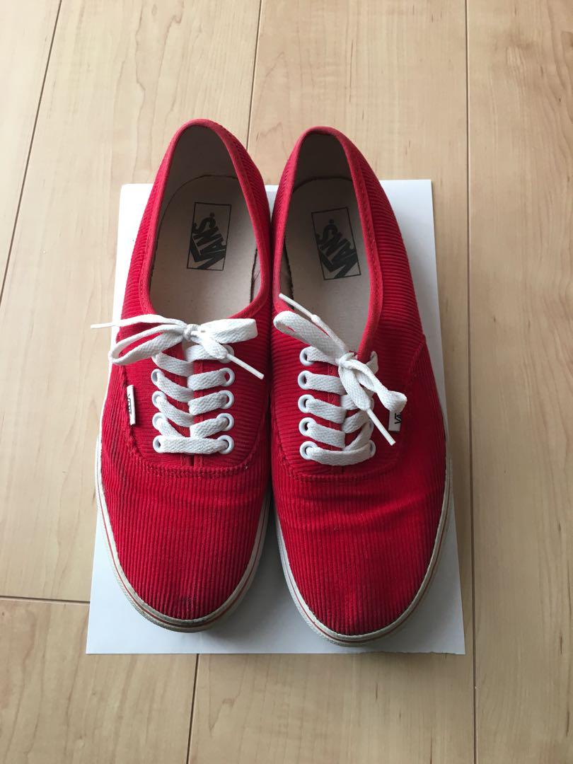 メルカリ Vans スニーカー コーデュロイ バンズ 2 000 中古や未使用のフリマ メルカリ Vans スニーカー コーデュロイ バンズ 2 000 中古や未使用のフリマ