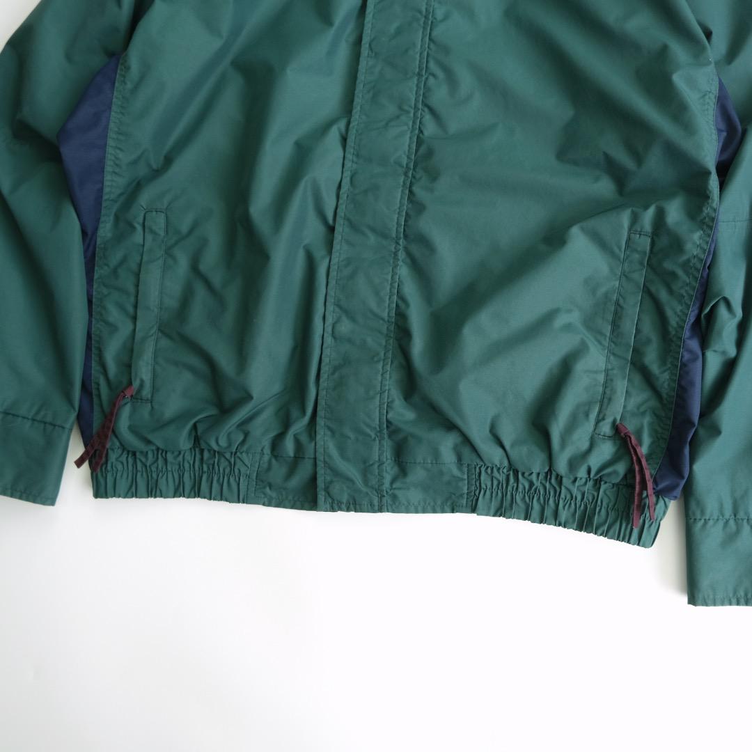 コロンビア　90s バガブーナイロンジャケット　緑 ゆるだぼ古着
