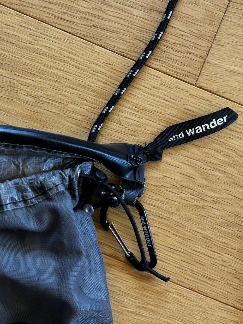 アンドワンダーand wonder キューベンファイバーサコッシュ