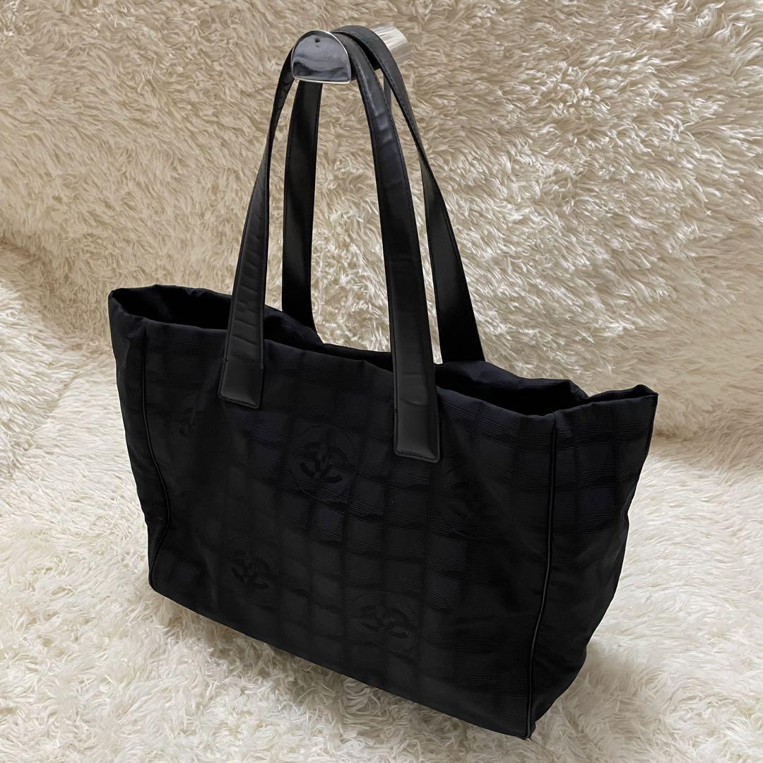 CHANEL シャネル ニュートラベルライン トートバッグ 黒美品