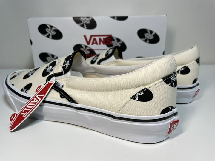 【サイズ】 VANS WACKO MARIA CLASSIC SLIP-ON 白29.5cm svpqx-m61592901463 カラー