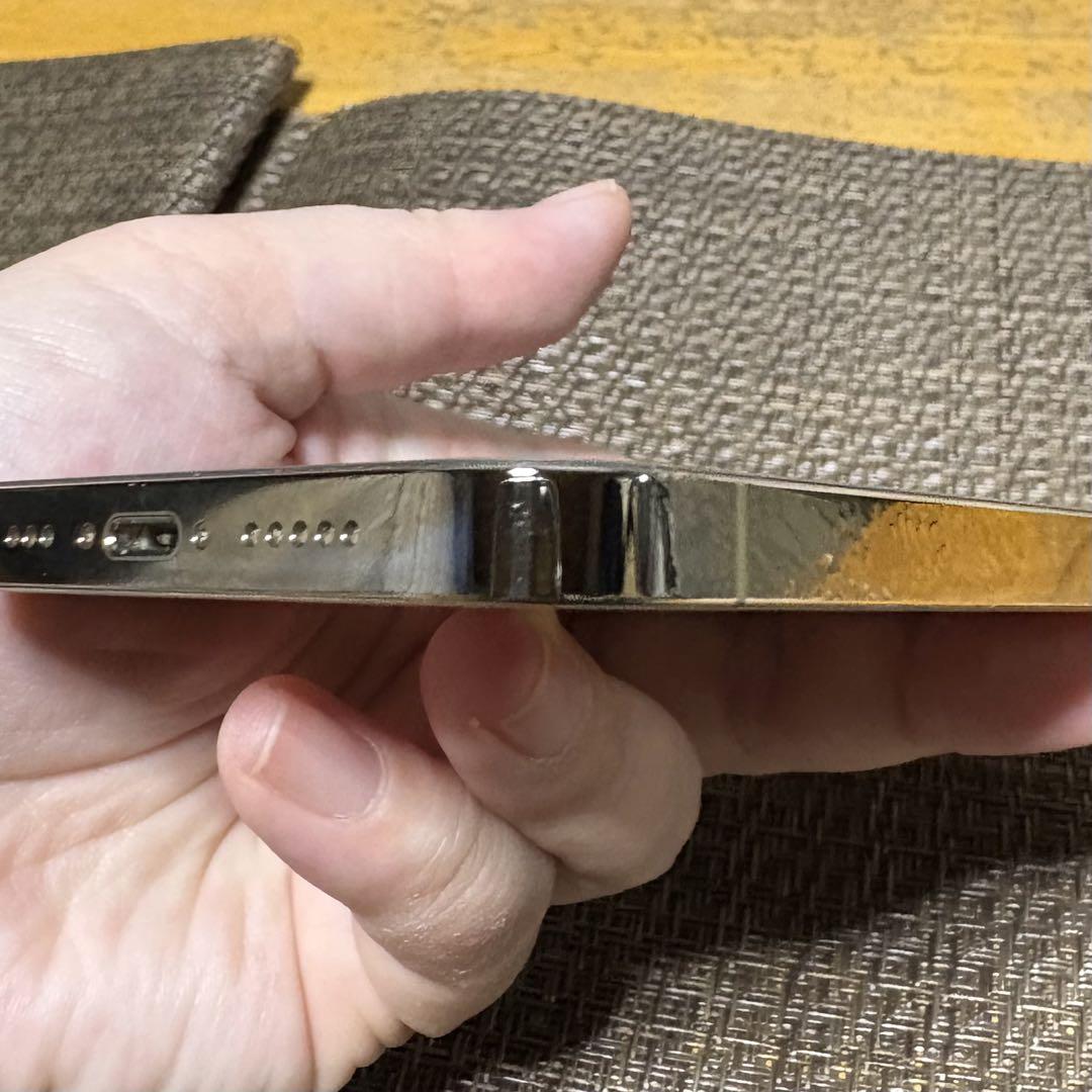 Apple iPhone 12 Pro ゴールド　【美品・バッテリー80%】