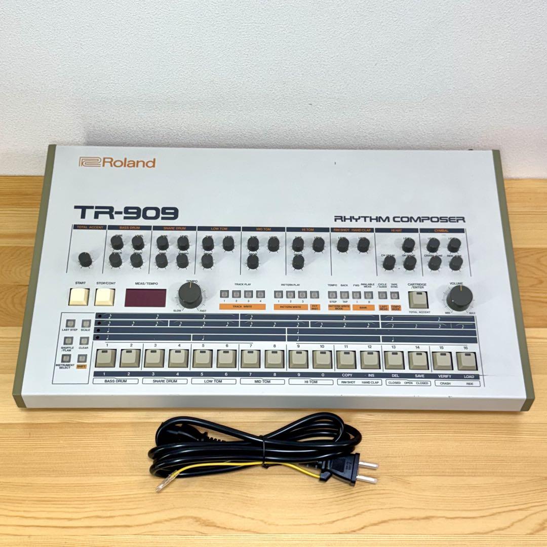 美品 Roland TR-909 後期型 国内版 ドラムマシン 動作動画有り