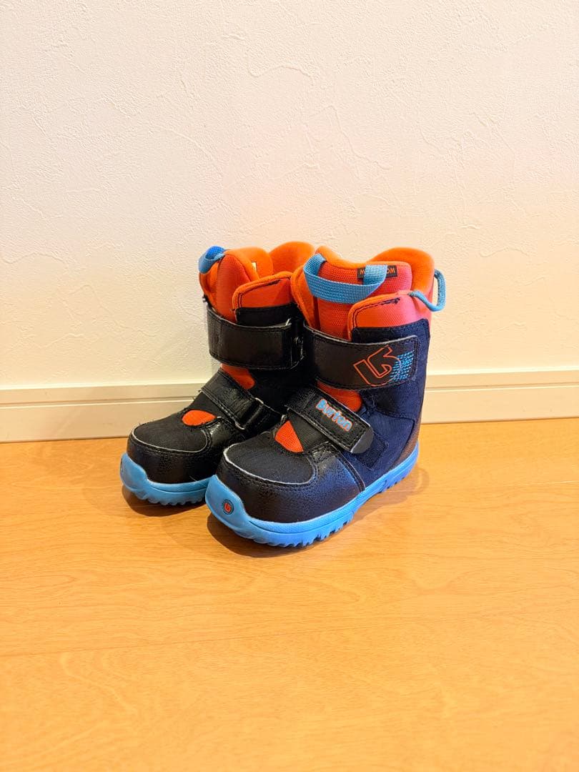 BURTON スノーボード&ブーツセット 3点セット 100cm 子ども用 BURTON スノーボード&ブーツセット 3点セット 100cm 子ども用