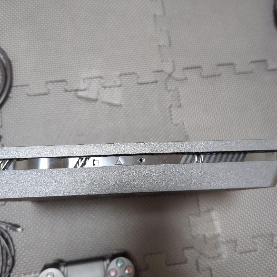 PS4　本体　コントローラー　CUH-2200AB01