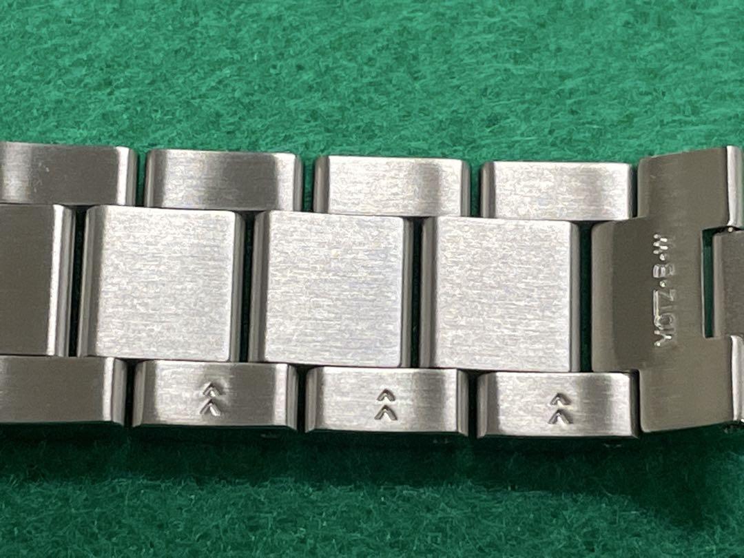 SEIKO セイコー　純正バンド　M0TZ111J0 弓かん無し