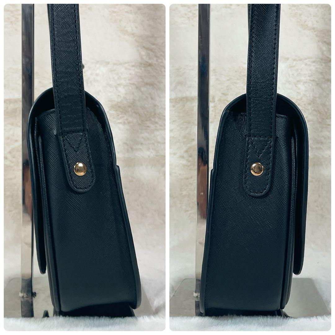 美品✨APC ショルダーバッグ ベティ ハーフムーン フォーマル