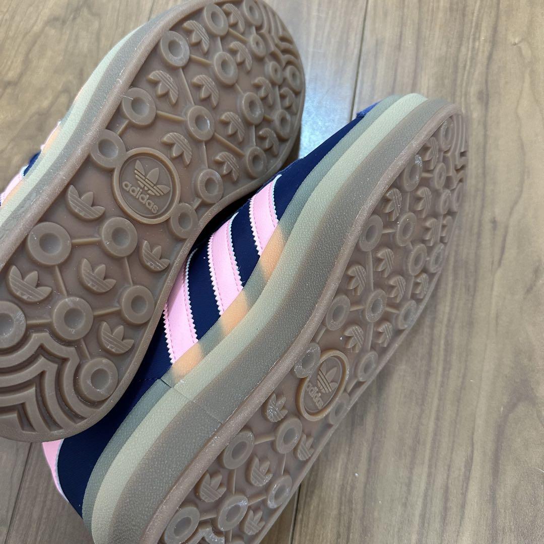 adidas Gazelle ネイビー/ピンク スニーカー
