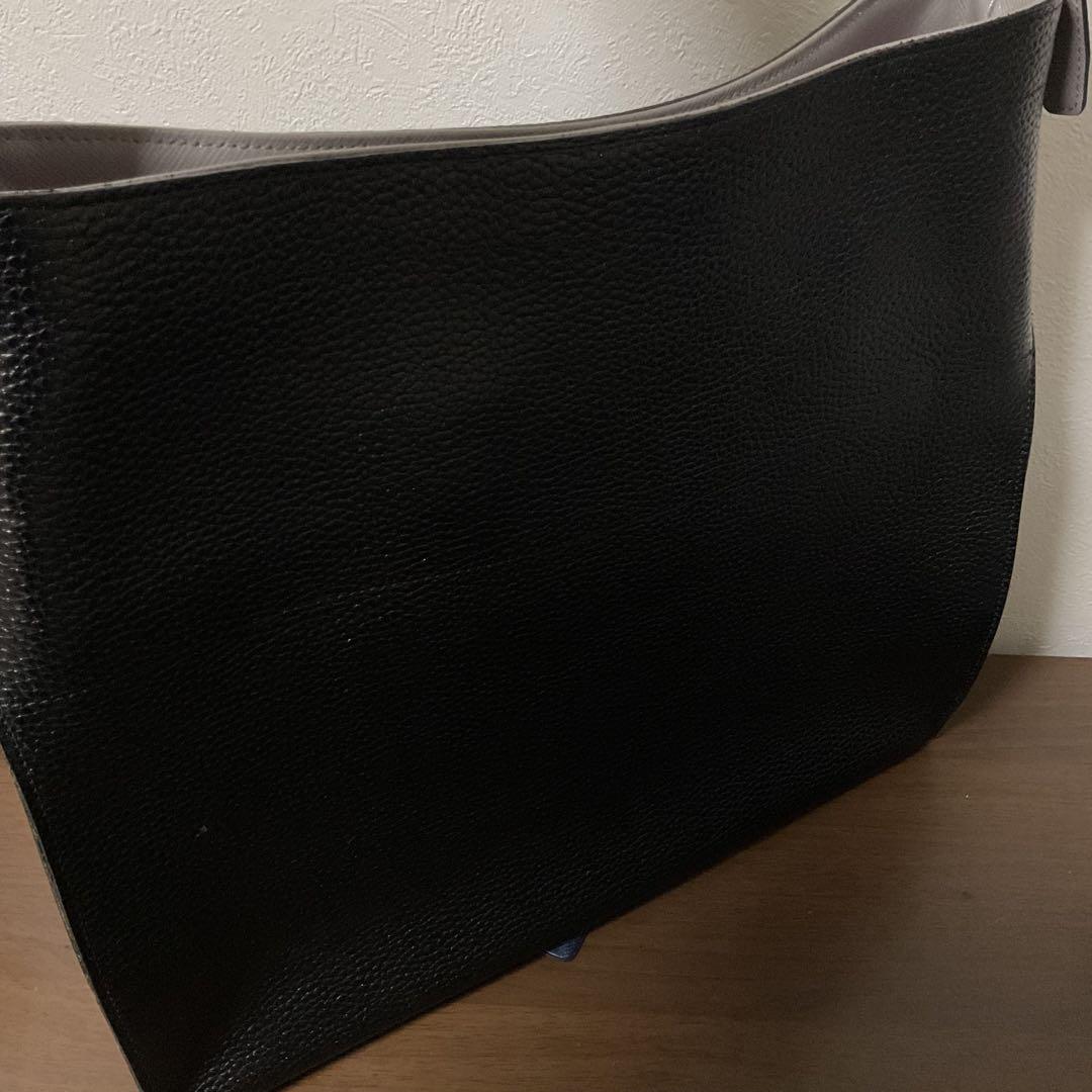 ☆開店セール☆ 人気 美品 ADMJ レザー ロゴエンボス プレート バッグ① ☆開店セール☆ 人気 美品 ADMJ レザー ロゴプレート×エンボス
