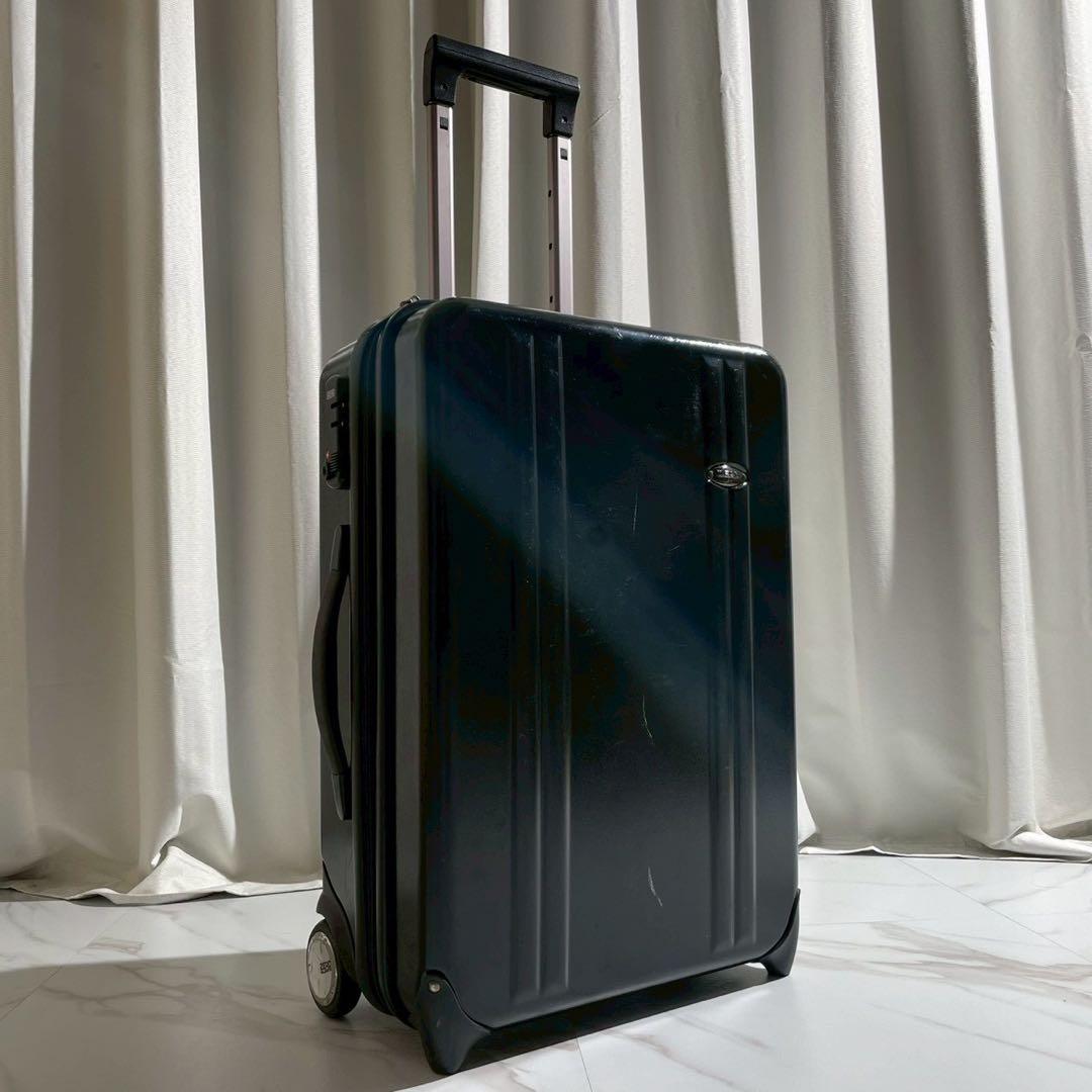 ZERO HALLIBURTON 機内持込可 約34L キャリーケース