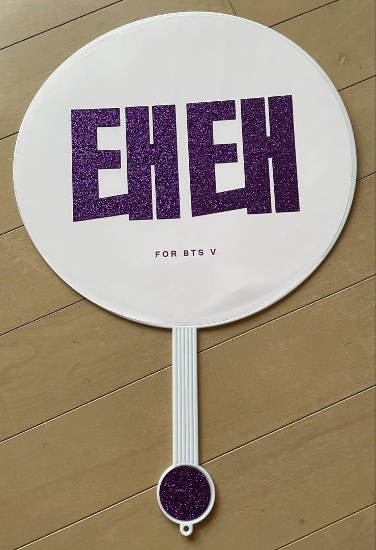 BTS テヒョン V うちわ イメージピケット フラッグ BTS V テテ フラッグ うちわ 新品未使用 - メルカリ