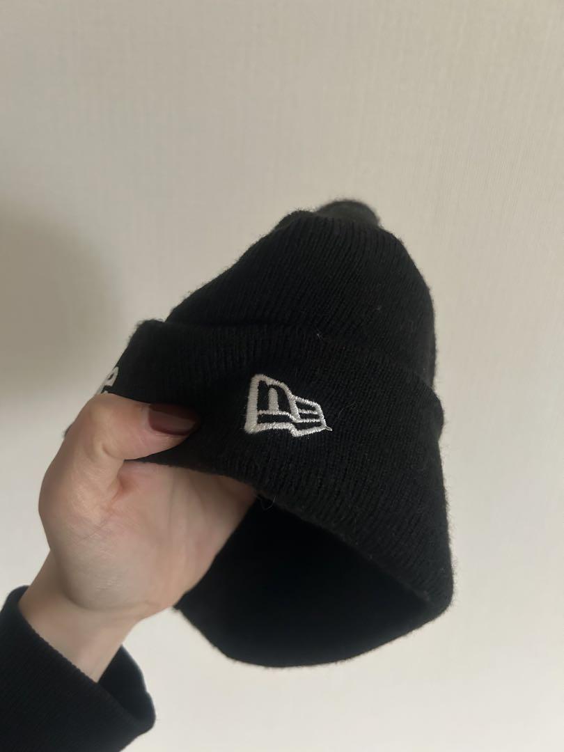 Supremeニット帽　ブラック