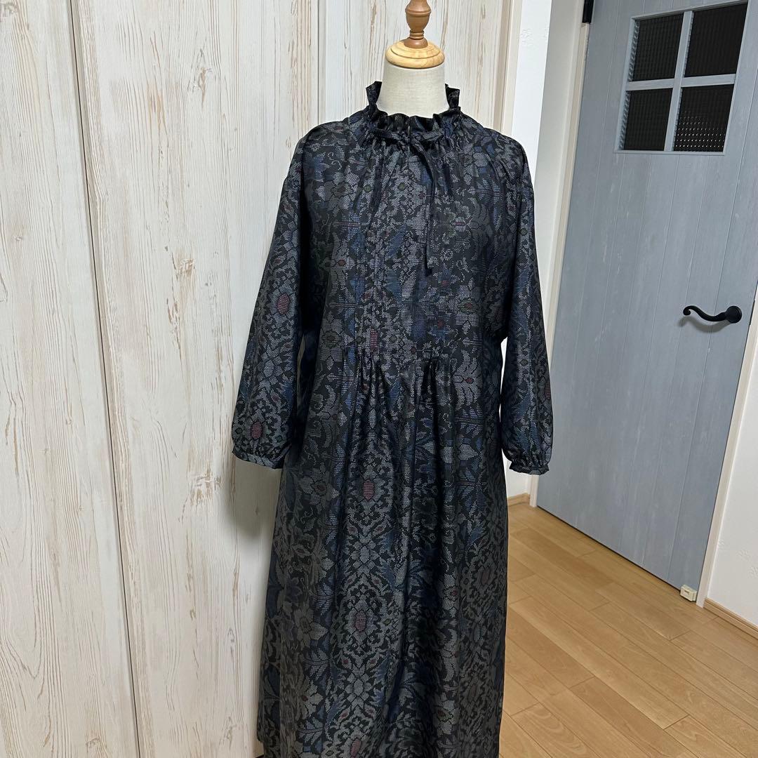 着物リメイク 大島紬からピンタックのえりギャザーワンピース(LL)