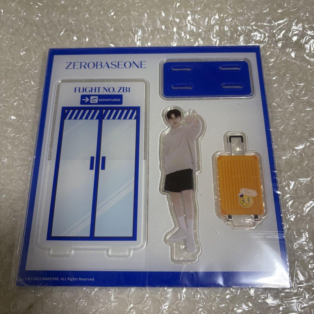ZEROBASEONE - ゼベワン ゼロニ ポップアップ アクスタ キーリング トック ジャンハオ セット ZEROBASEONE - ゼベワン ゼロニ ポップアップ アクスタ