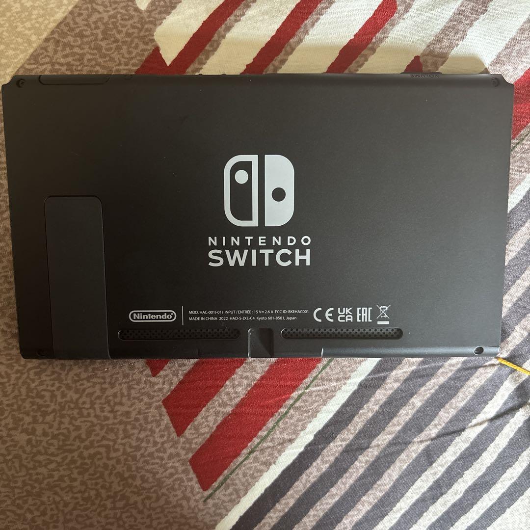 Nintendo Switc h ネオンブルー/ネオンレッド