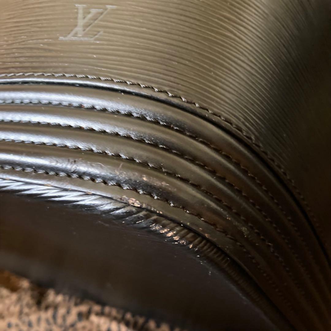 Louis Vuitton エピレザー バニティバック トラベルバック 希少 Louis Vuitton エピレザー バニティバック トラベルバック 希少