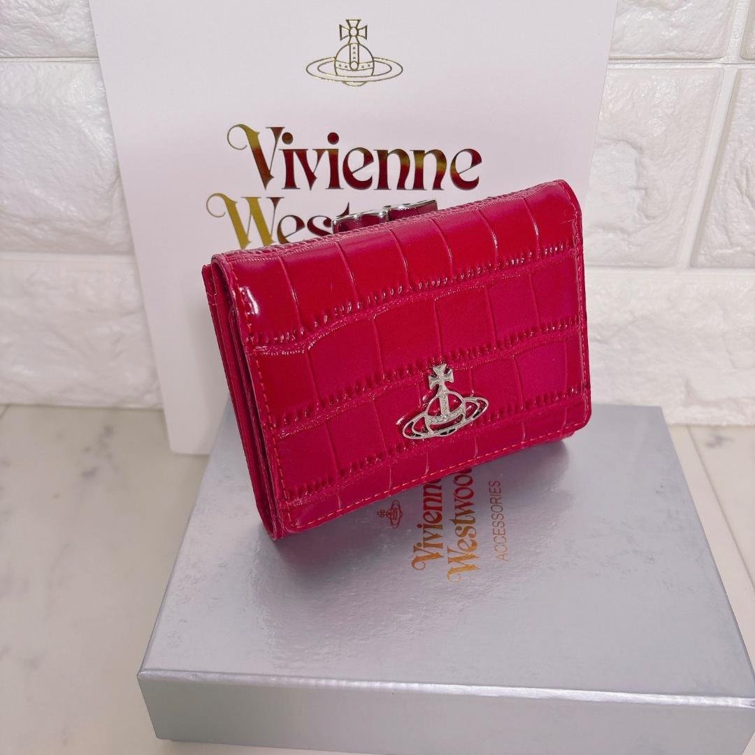 Vivienne Westwood 赤 三つ折り財布 - メルカリ