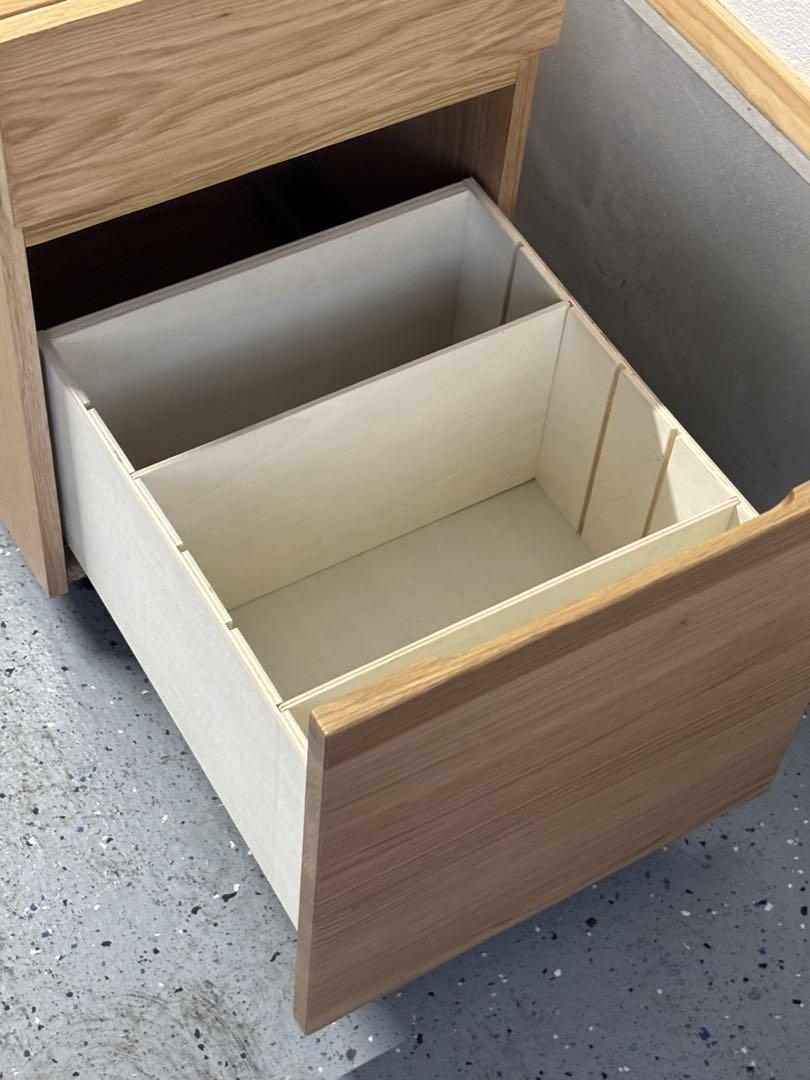 無印良品　キャビネット　オーク材