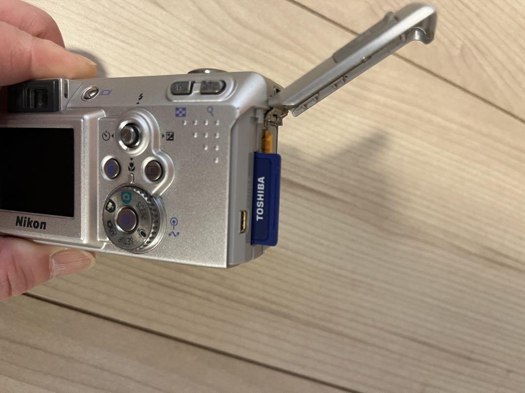 デジタルカメラ Nikon COOLPIX 3700