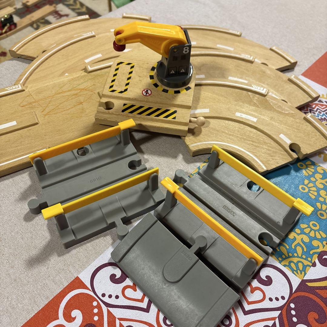 BRIO クレーン付き木製レールセット 5,510円