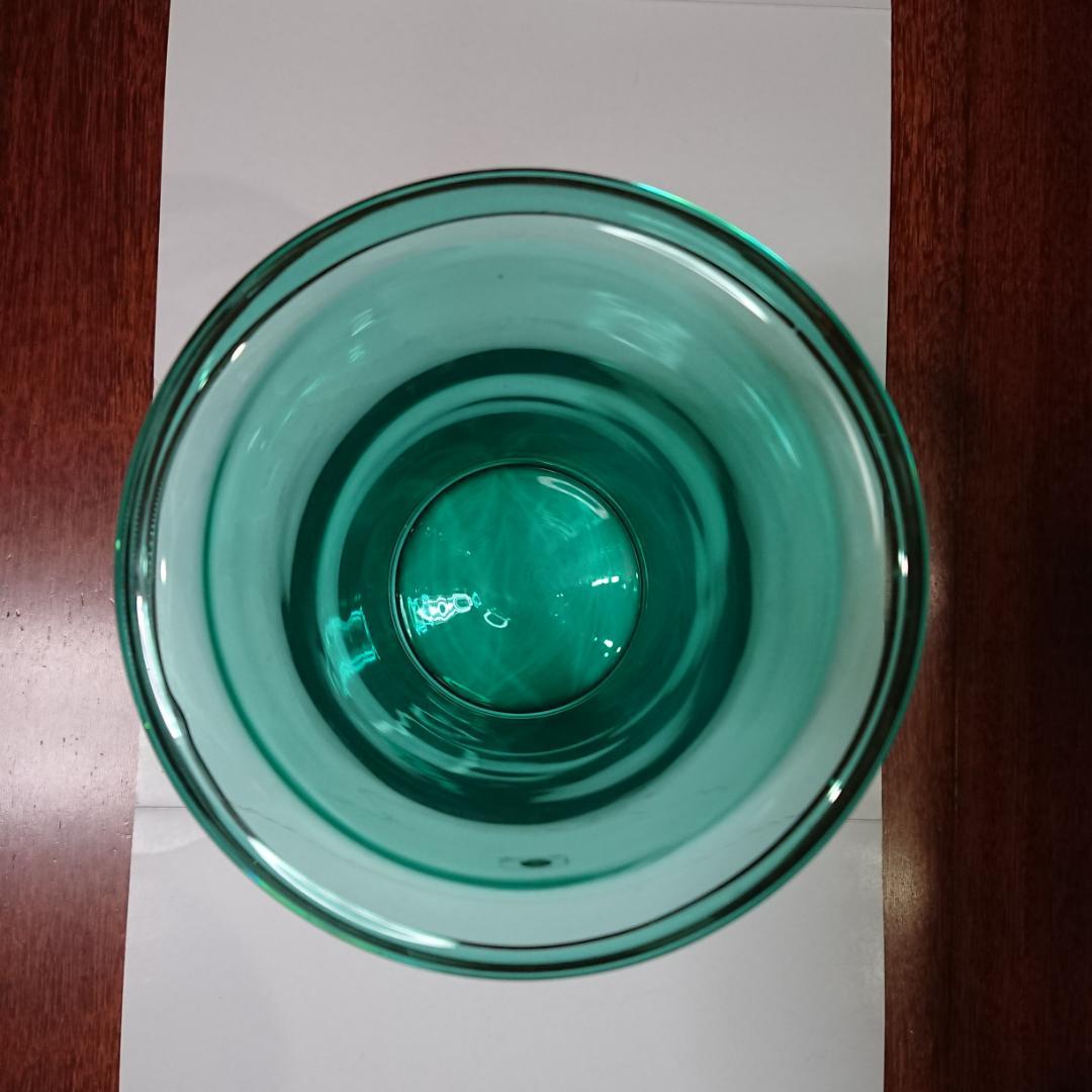 フラワーベース JUNO ジュノ グリーン iittala nuutajarvi