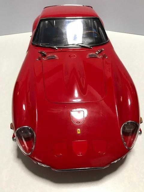 デアゴスティーニ完成品】フェラーリ250GTO 1/8スケール - メルカリ