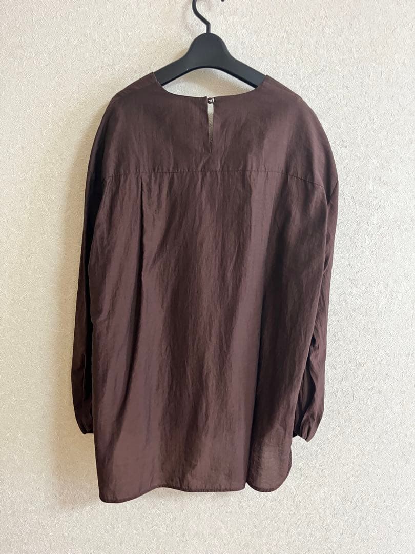 ebure 定価3.7万円　グロスシャンブレーシャツ　　ブラウス　ブラウン
