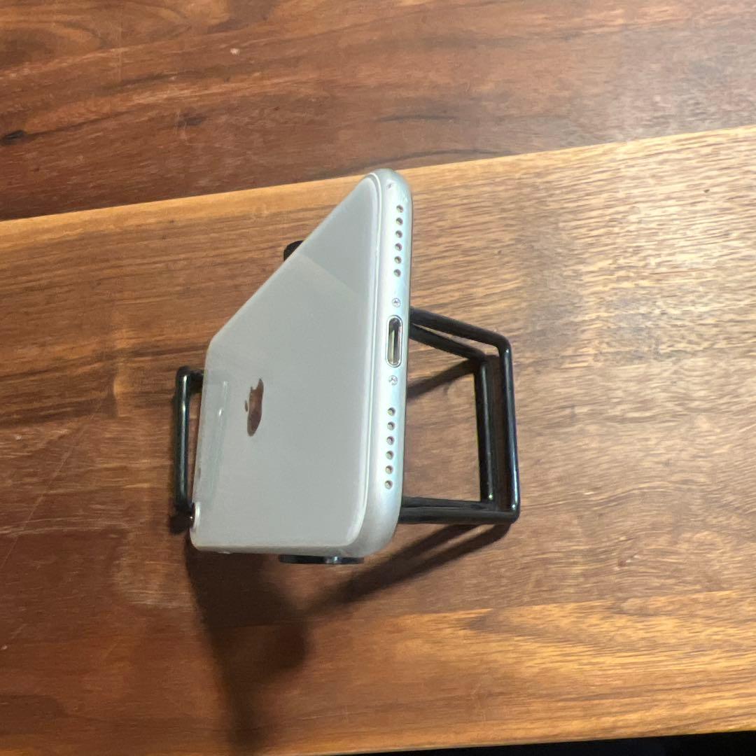 Apple iPhone SE2 ホワイト Apple iPhone SE2 ホワイト