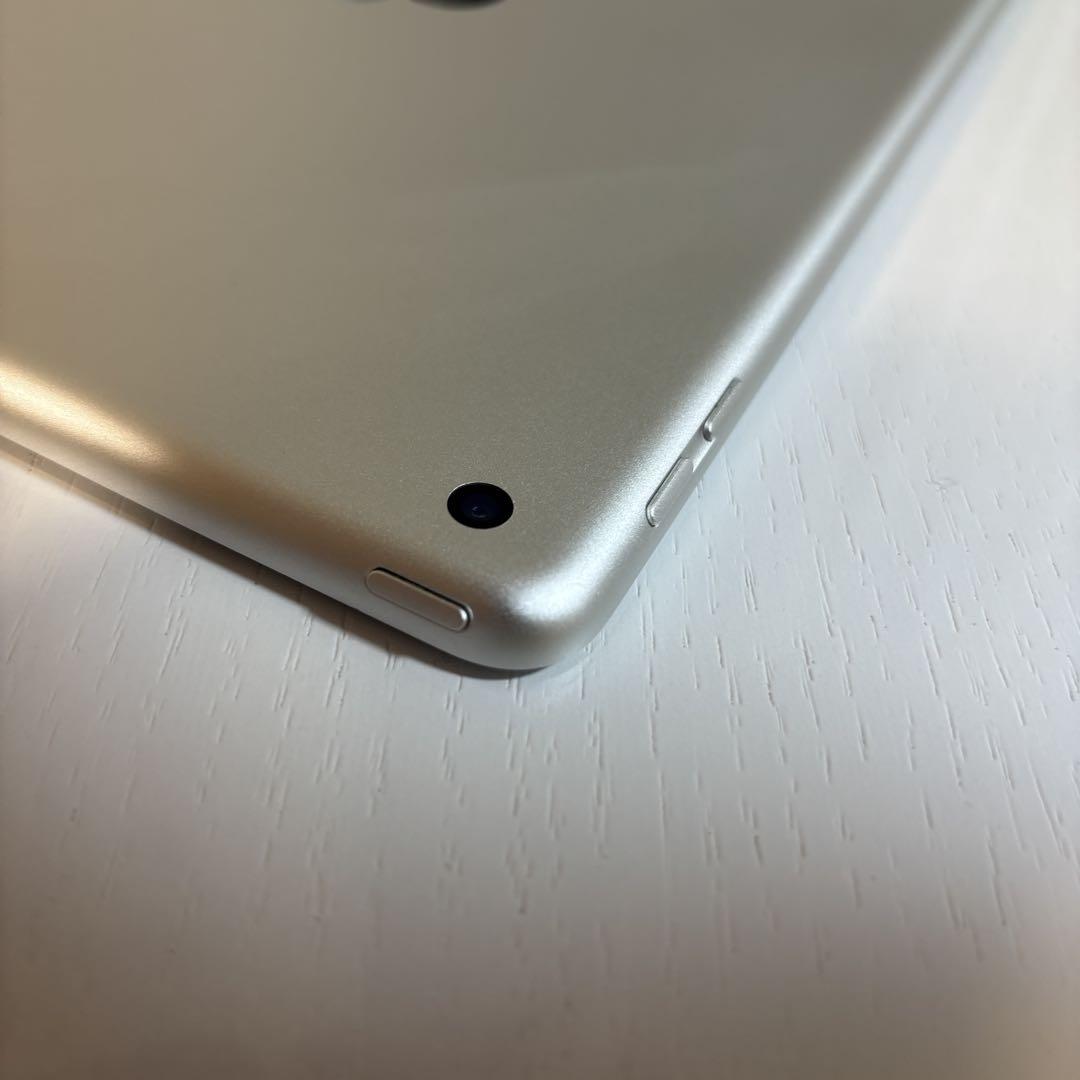 【美品】iPad 第6世代 wifiモデル