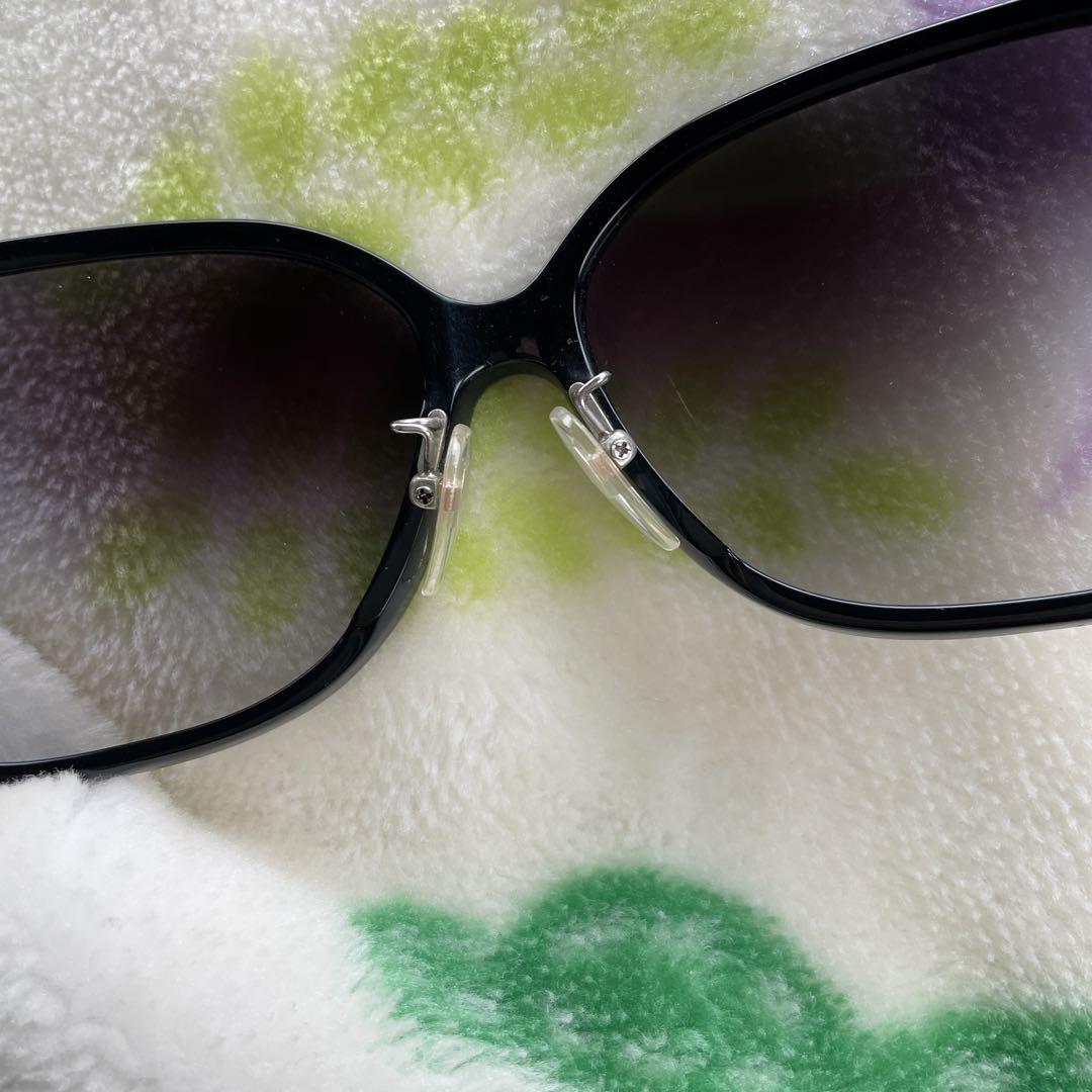 CHANEL ブラック サングラス ラウンド型