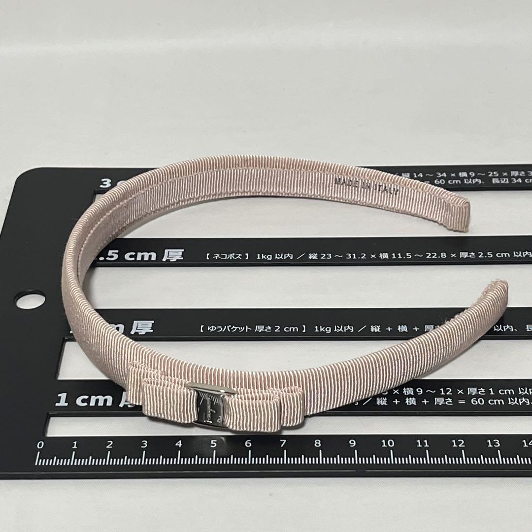 Ferragamo サルヴァトーレフェラガモ ヴァラ リボン カチューシャ