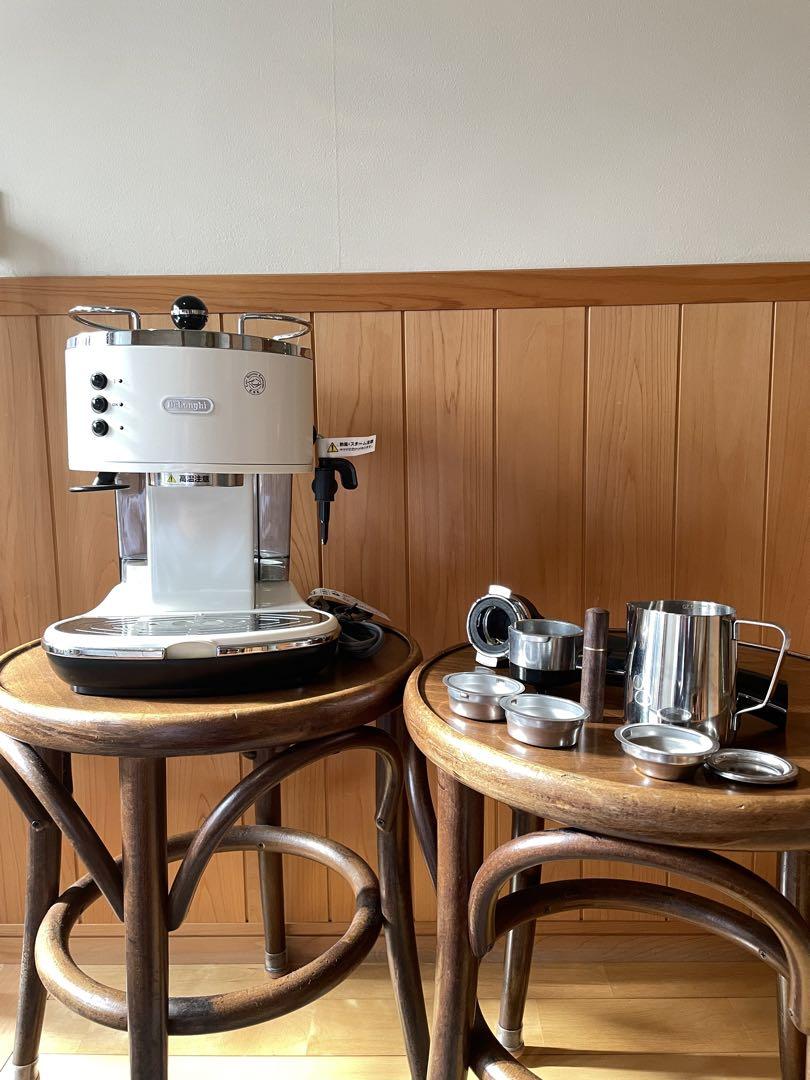 デロンギ　エスプレッソマシン　ECO310 アイコナ
