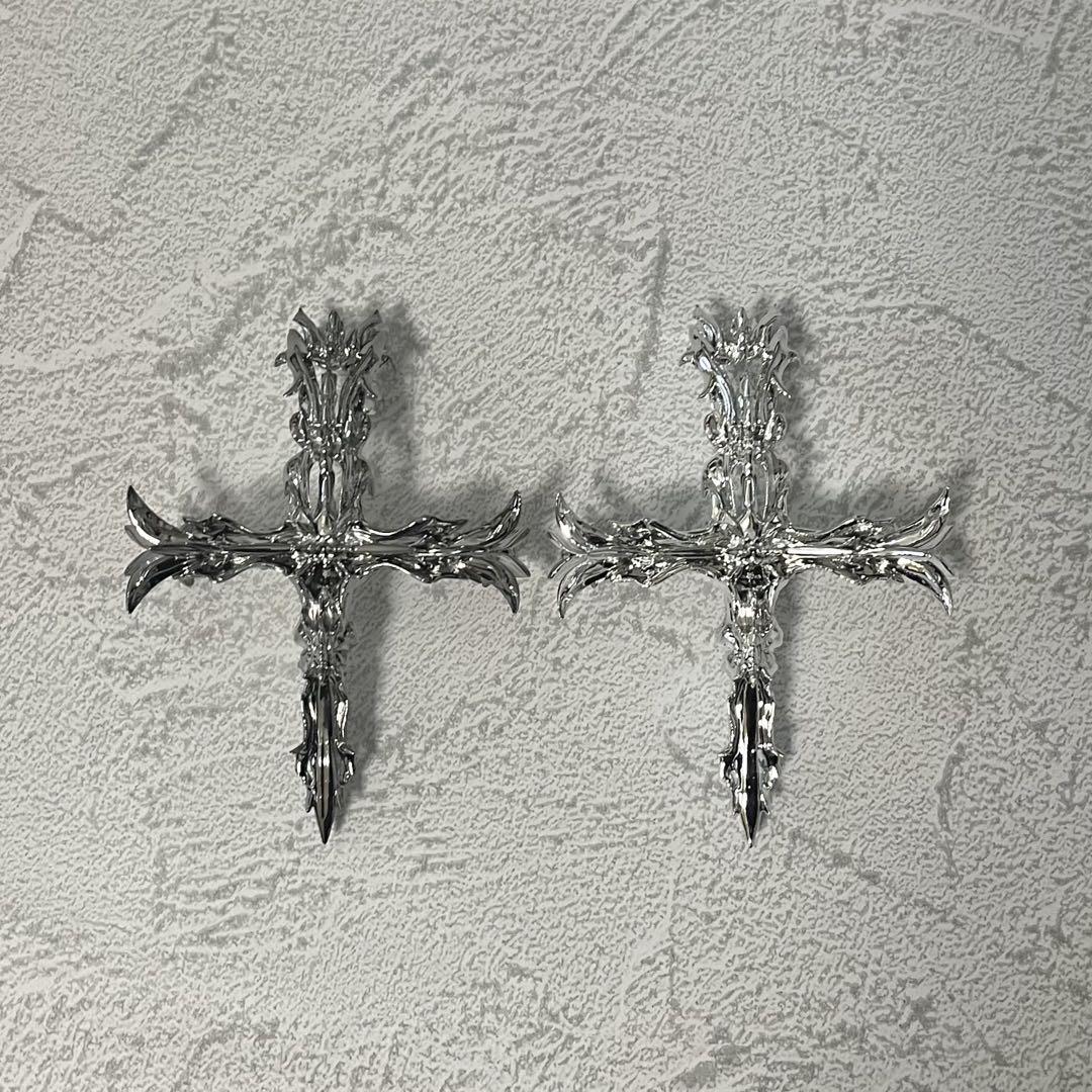 EriVerse Cross