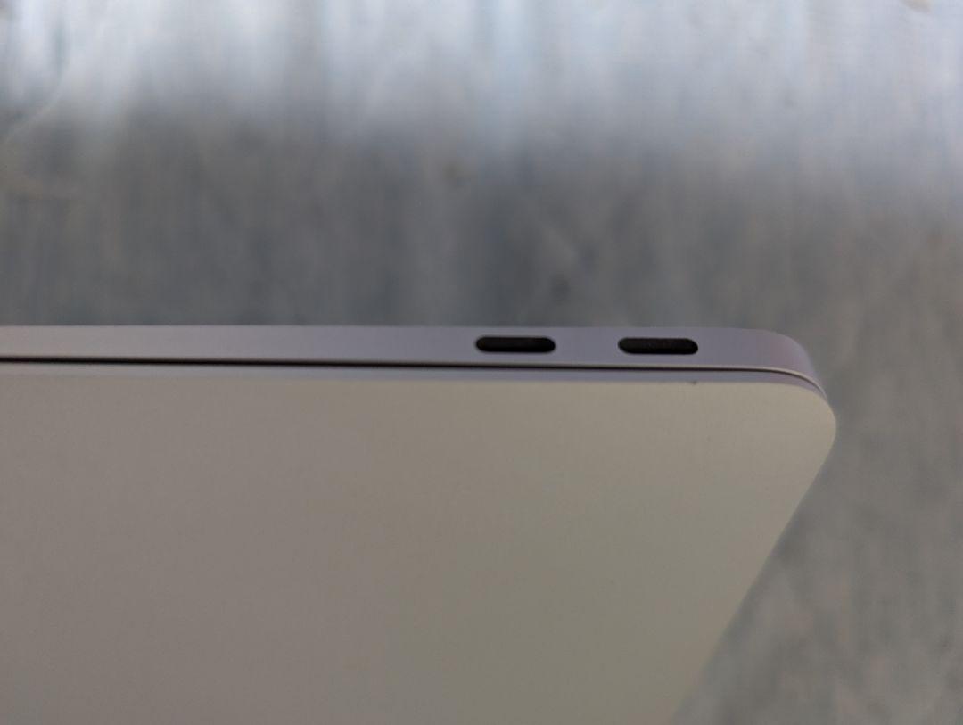 MacBook