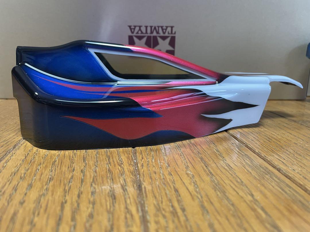 DT 02 サンドバイパー　タミヤ新品塗装済ボディ 白赤青