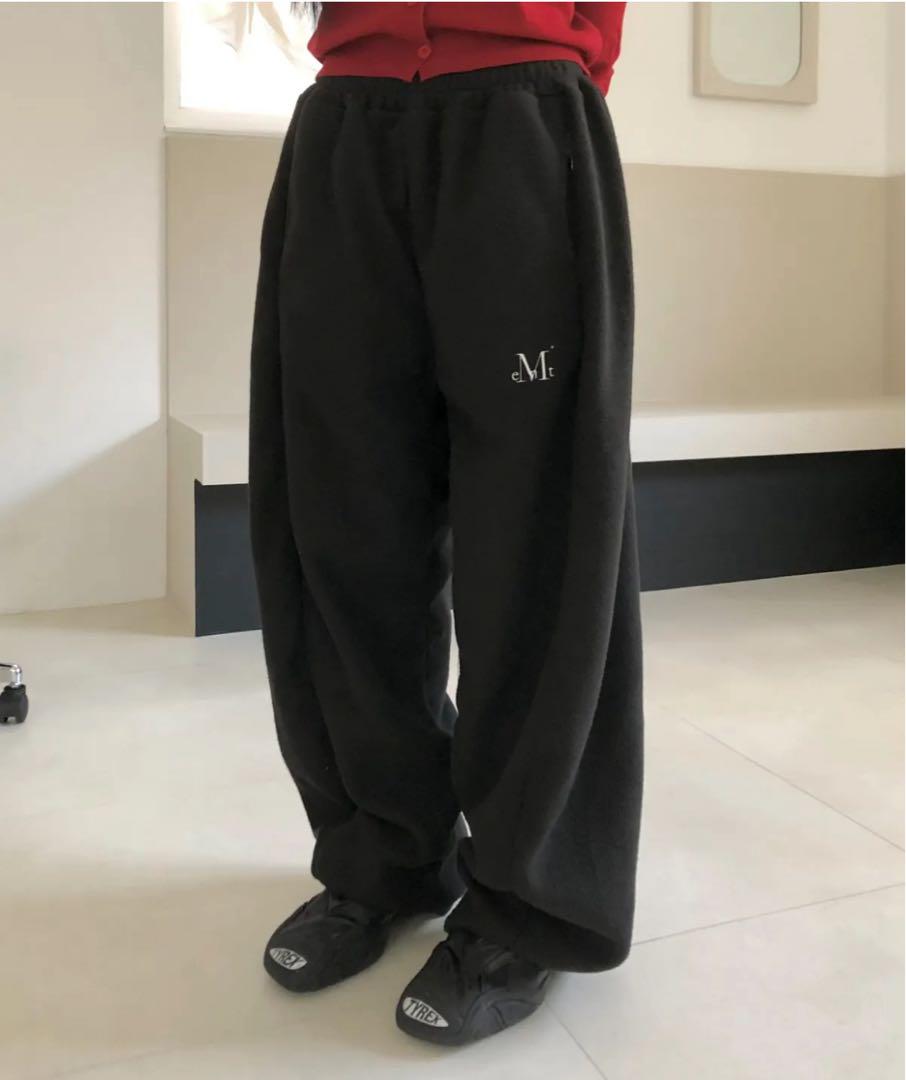 MUCENT ムセント ブラック スウェットパンツ