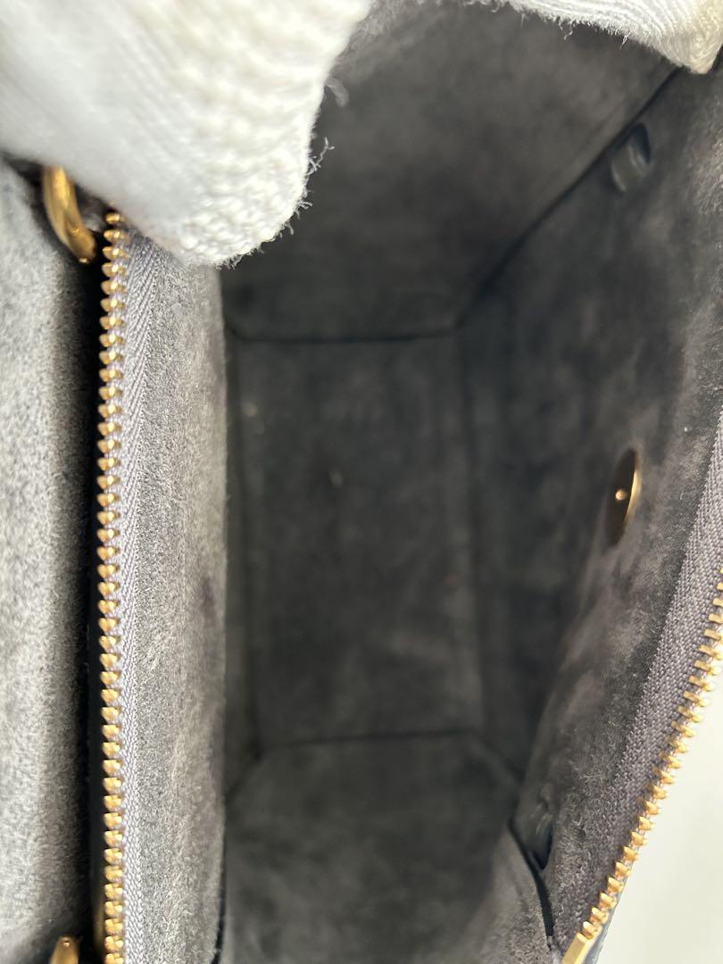 CELINE ベルトバッグ ナノ グレー 肩ひもなし