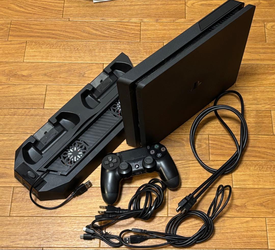 PlayStation 4 1TB 本体+コントローラー+コード類+スタンド