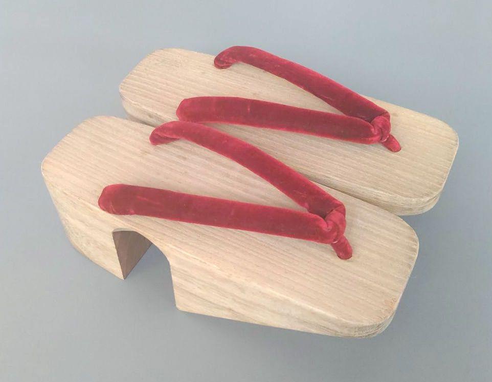 【新品 未使用】下駄 のめり 後丸 小町 約23.0cm 厚底 レディース 浴衣