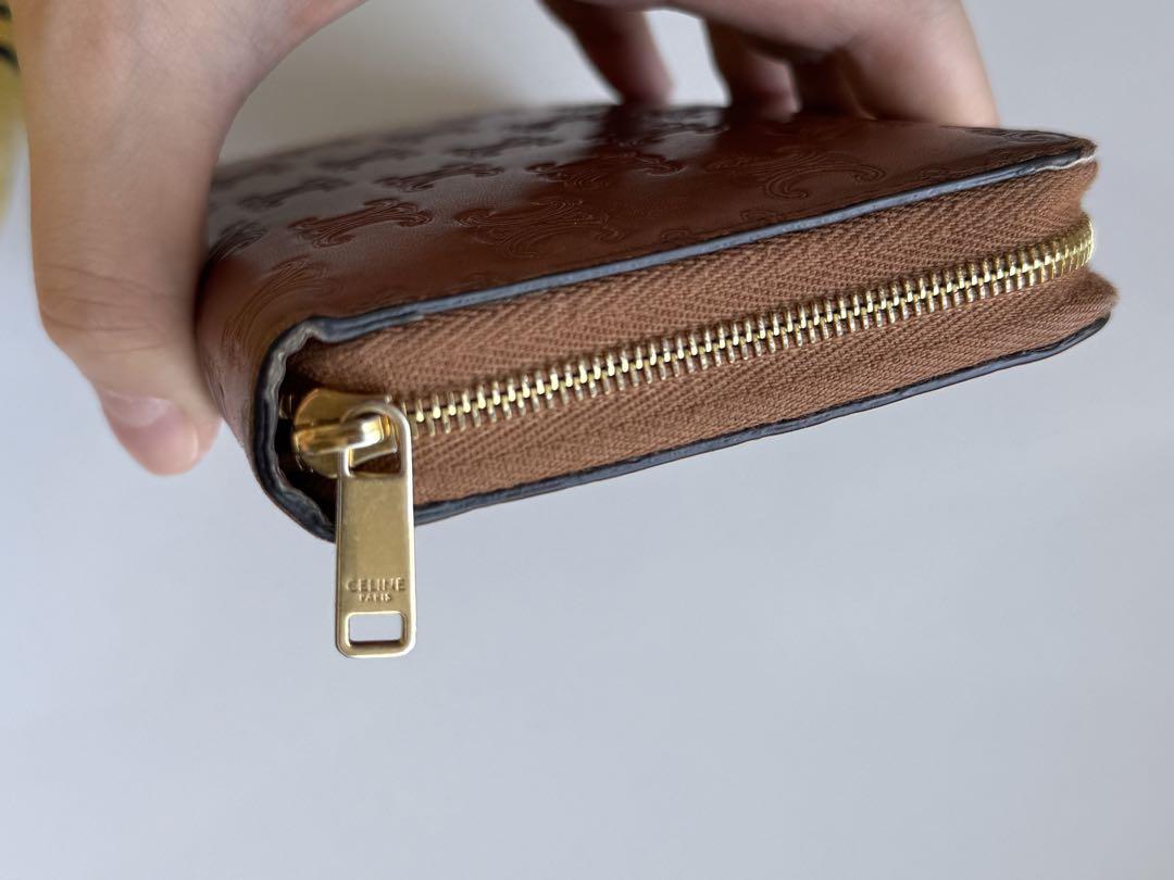 新品日本未入荷 セリーヌ CELINE 長財布 トリオンフエンボス タン 茶