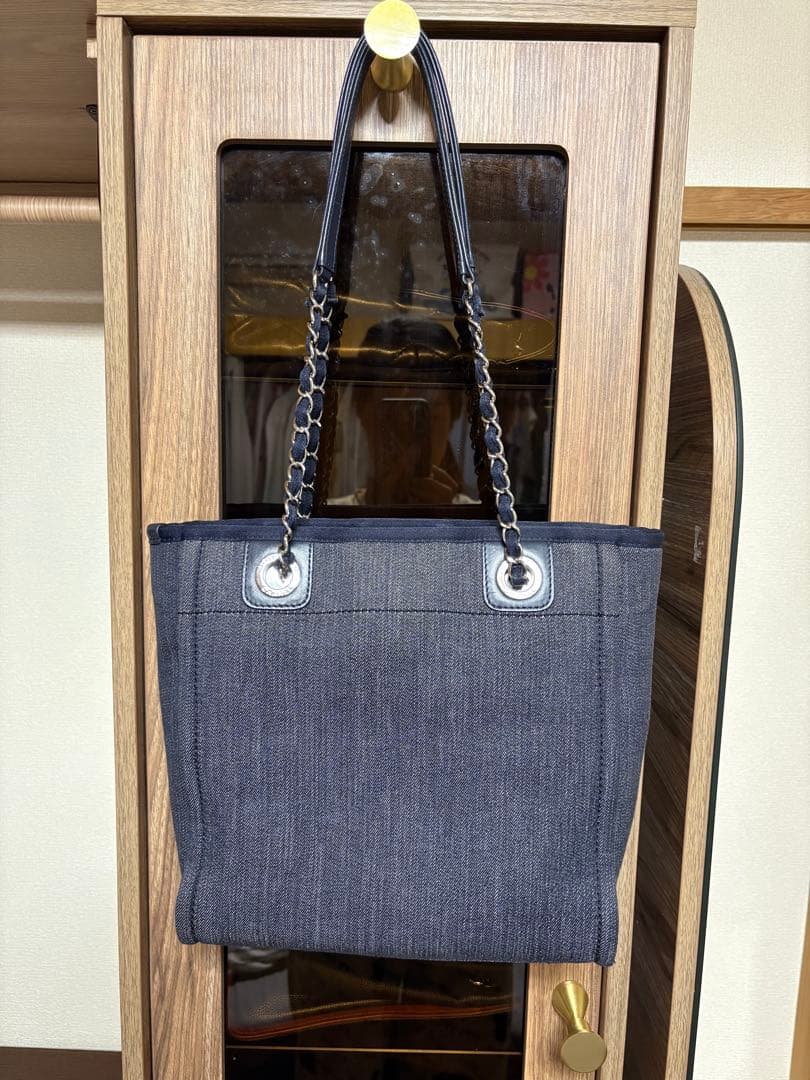 極美品 シャネル ドーヴィルPM デニム チェーントートバッグ 極美品 シャネル ドーヴィルPM デニム チェーントートバッグ