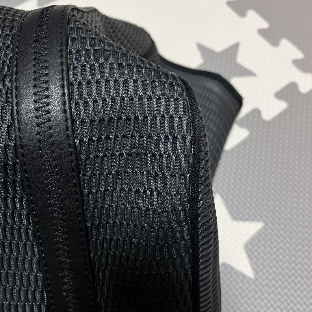 qbag paris nest zipMサイズ　ポーチ付き　マザーズバック　ママ