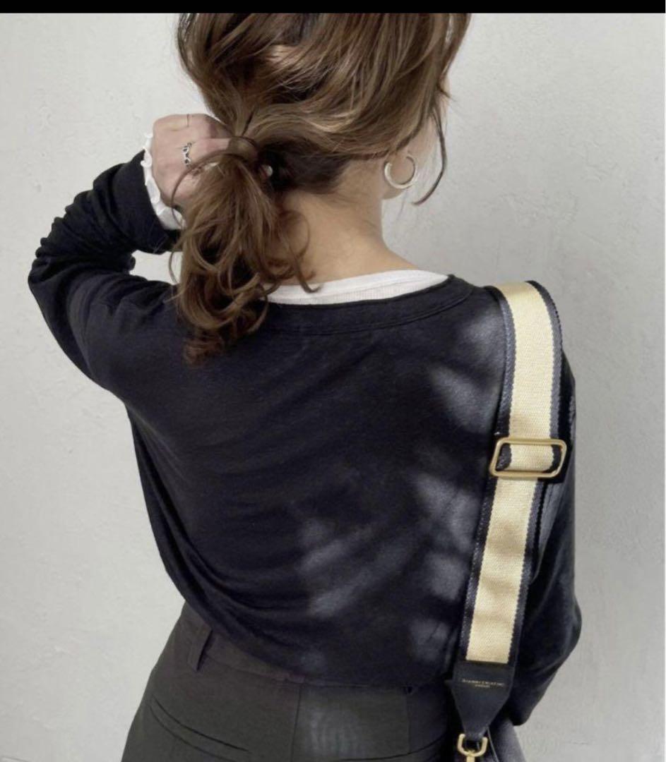 Spick and span SS24(完売品) ヘンリーネックプルオーバー