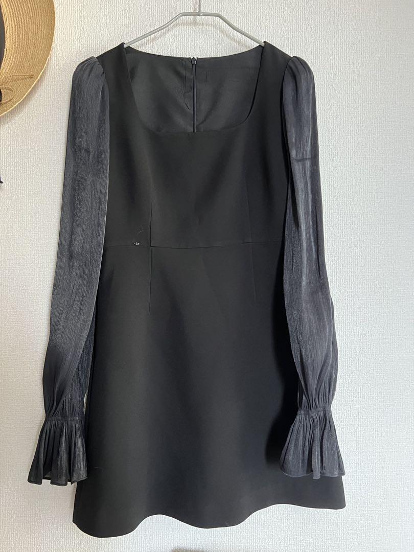 n.frame 美品⭐︎黒のフリル付き長袖ミニワンピース