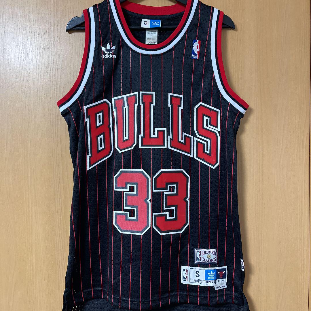 最初の NBA ユニフォーム ピペン スコティ - バスケットボール