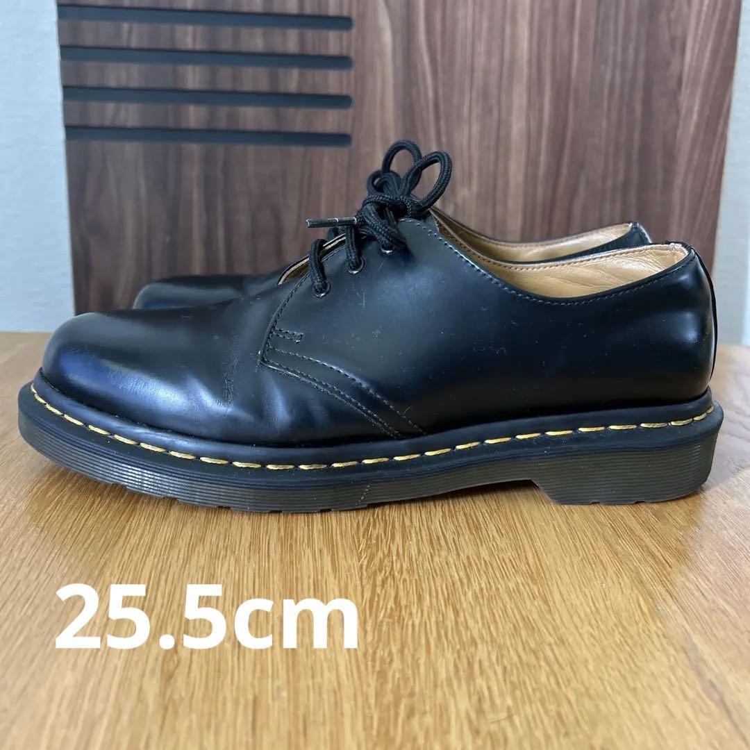 Dr.Martens 3ホールUK7　黒