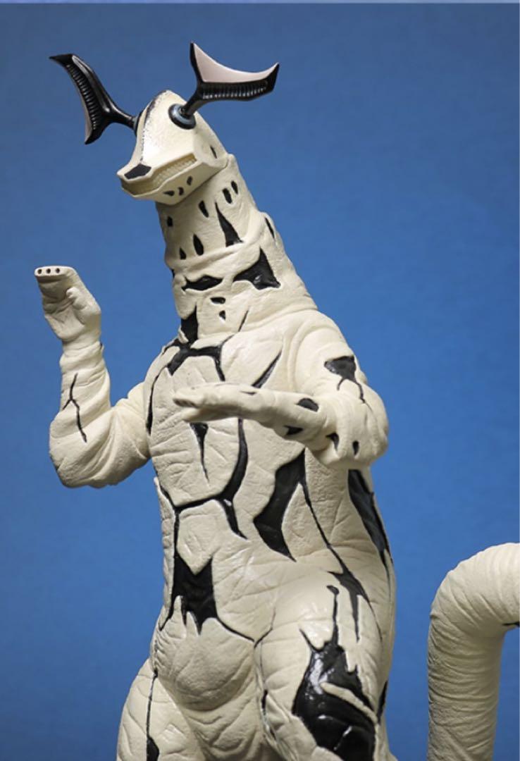 エクスプラス大怪獣シリーズ少年リック限定商品 エレキング 発光Ver.